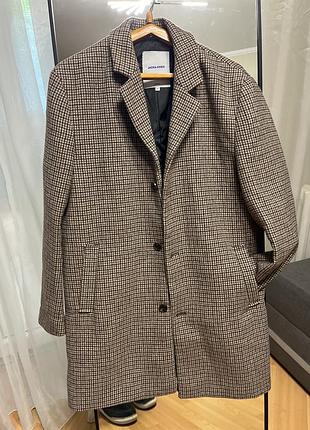 Пальто чоловіче демісезонне в клітинку l-xl