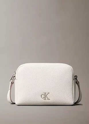 Сумка жіноча calvin klein archive hardware біла
