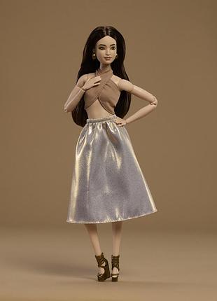 Barbie signature basics 6 брюнетка колекційна