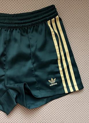 Шорти жіночі adidas смарагдові