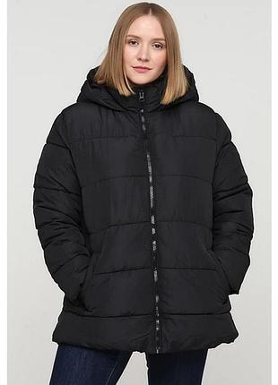 Классная теплая удобная куртка h&m