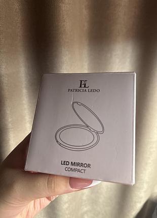 Дзеркало для макіяжу patricia ledo led mirror compact з підсвіткою