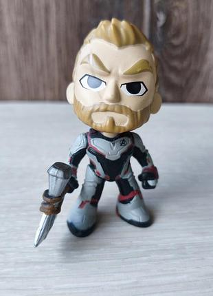 Оригінальна фігурка-баблхед тор із серії funko mystery minis (месники: завершення)