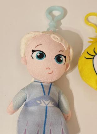Лот игрушки брелоки к сумке оригинал десней frozen и looney tunes, в очень красивом состоянии