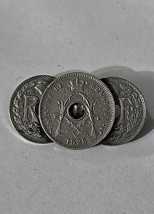 Брошка для жінок з трьох бельгійських монет 25 сантимів 1928 року