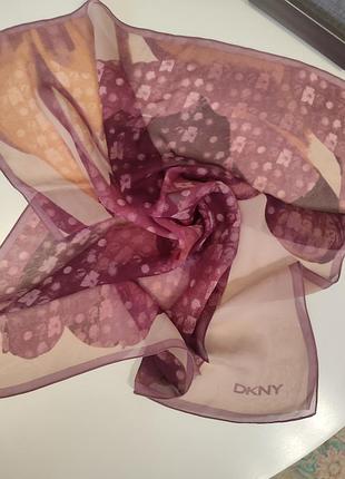 Шелковый платок не большого размера dkny