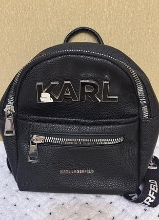 Черный мини-рюкзак karl lagerfeld из экокожи, в отличном состоянии