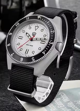 Годинники для чоловіків watchdives wd1972 оригінал, сріблястий корпус, чорний ремінець