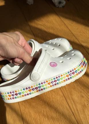 Шльопанці дитячі crocs білі з декором
