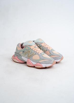 Кроссовки женские замшевые new balance 9060 joe freshgoods inside voices серые персиковые размер 36