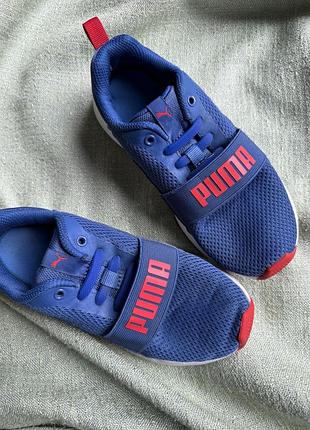 Кпосівки puma оригинал р.33 2