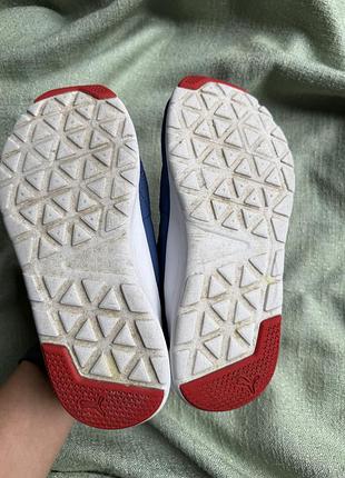 Кпосівки puma оригинал р.33 8