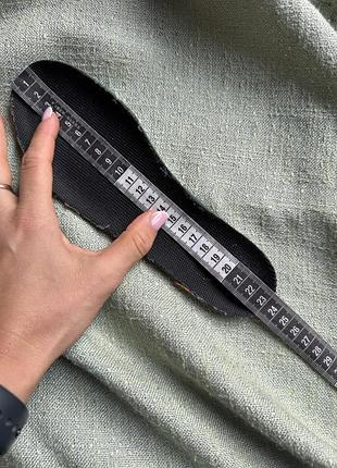 Кросівки adidas оригинал р.36 4