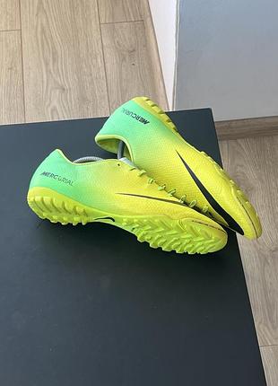 Сороконіжки nike 3