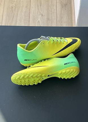 Сороконіжки nike 5