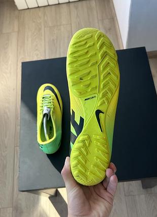 Сороконіжки nike 8