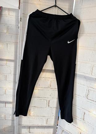 Спортивні штани nike оригинал