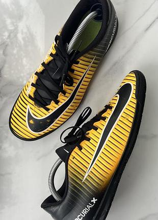 Футзалки nike mercurial