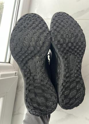 Кросівки nike revolution 3