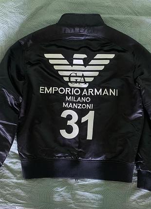 Куртка бомбер emporio armani 48 размер s/m оригинал большое лого