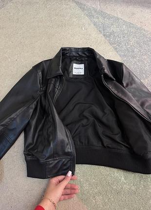 Шкірянка бомбер bershka 8