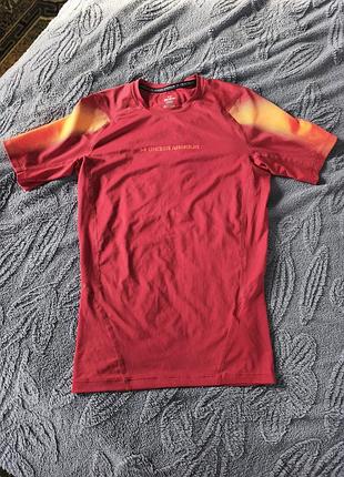 Компрессионная футболка under armour 3
