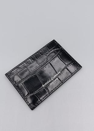 Люксовая кожаная визитница aspinal of london
с эффектом крокодила