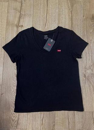 Футболка жіноча levi's чорна розмір s