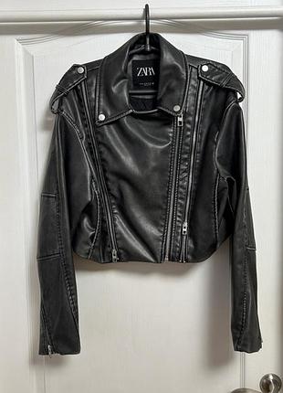 Куртка жіноча zara косуха чорна