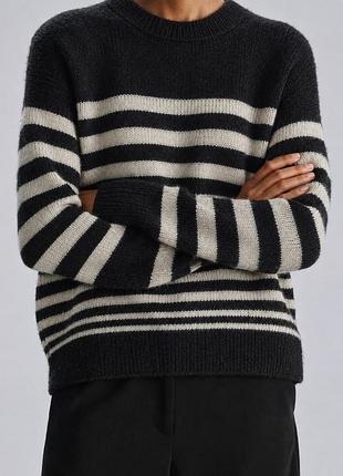 Шерстяной свитер в полоску massimo dutti (80% шерсть)