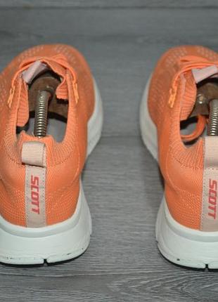 Продам кроссовки фирма scott. 3