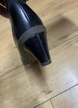 Dr. martens шкіряні чоботи 8
