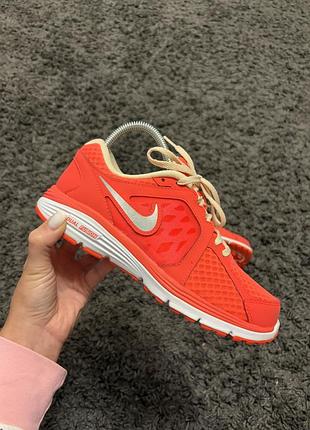 Кросівки жіночі nike dual fusion помаранчеві