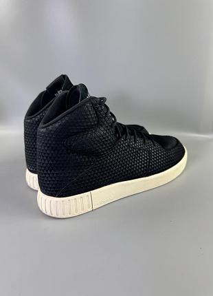 Кросівки adidas 3