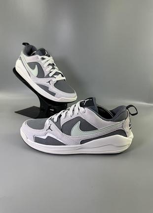 Кросівки nike jordan