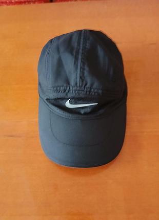 Кепка nike dri-fitldv чорна