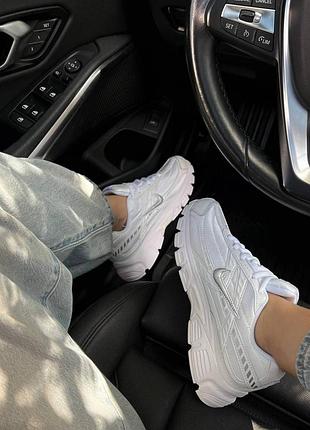Nike initiator premium