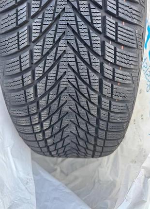 Зимові шини goodyear ultra grip performance 3 235/45r18 98v xl