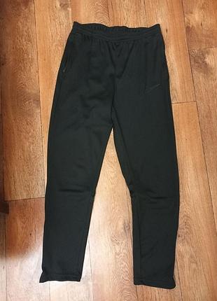 Брюки+кофта nike р.m 8