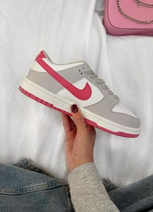 Жіночі  кросівки  nike sb dunk low