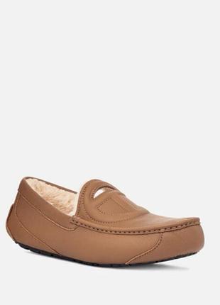 Мокасини ugg x telfar logo loafer chestnut (артикул: 1127799-che) — колаборація двох популярних брендів ugg та telfar.розмір:42