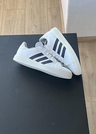 Кросівки adidas 4