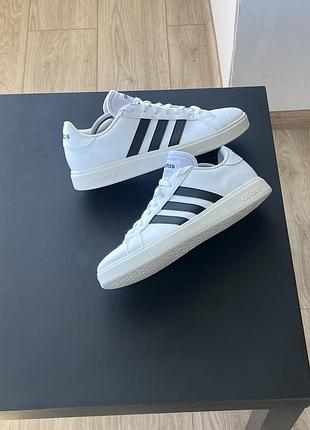 Кросівки adidas 3