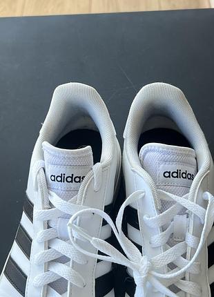 Кросівки adidas 9