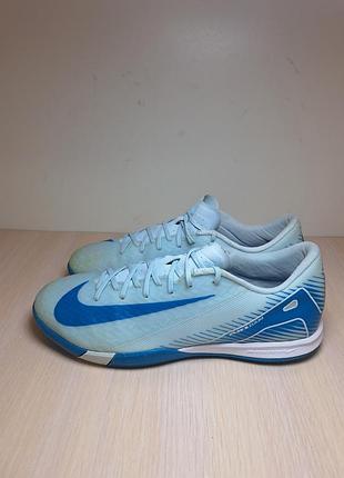 Кроссовки, футзалки nike