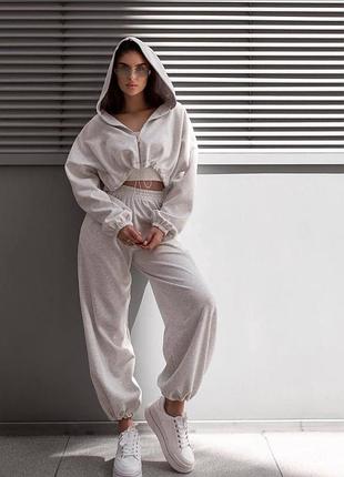 Спортивний костюм 4