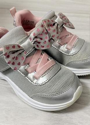 Кросівки для дівчаток skechers dreamy dancer сірі з рожевим
