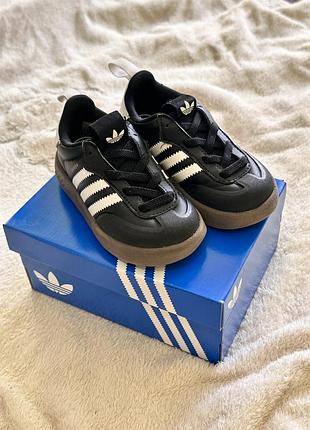 Кросівки дитячі adidas samba чорні