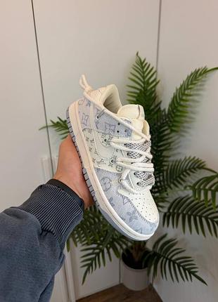 Жіночі кросівки nike sb dunk x louis vuitton