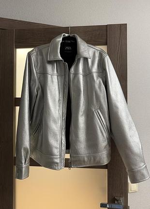 Куртка жіноча  zara срібляста